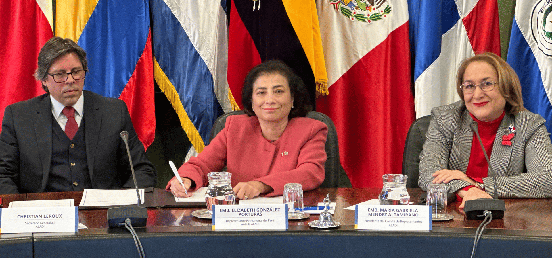 Inicia com o Peru a assinatura do Acordo que facilitará o comércio de produtos cosméticos na região